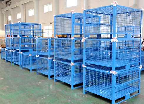 Stackable steel crate rack with mesh sides